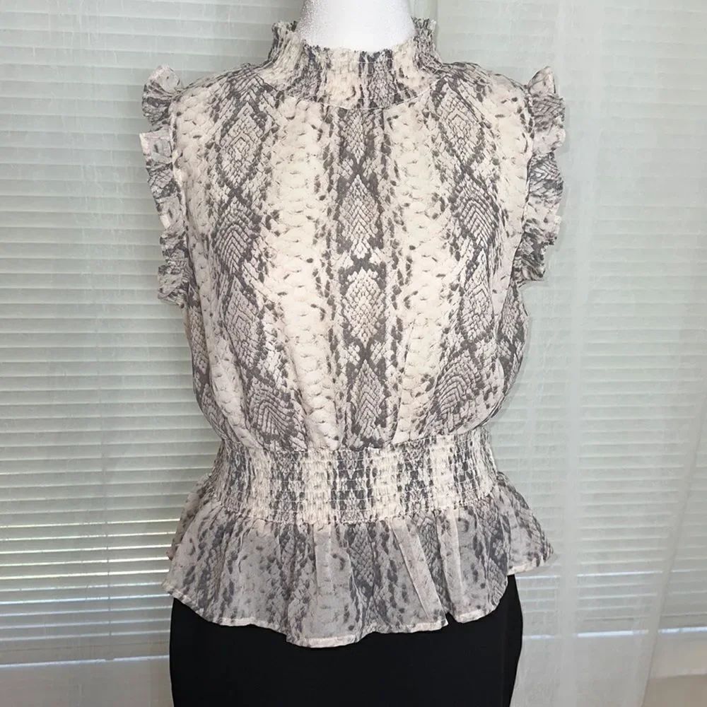Japna L Ivory Gray Mock Neck Sleeveless Ruffle Animal Print Peplum Blouse